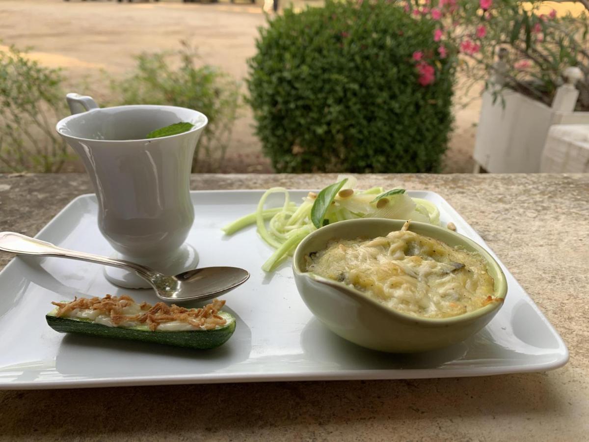 L'Abeaupiniere Bed & Breakfast Reboursin Bagian luar foto
